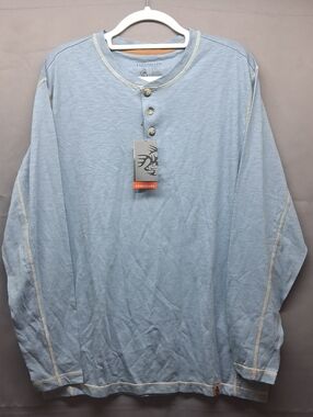 Legendary White Tails  Long Sleeve Light Blue Tee (NWT) MENS LARGE